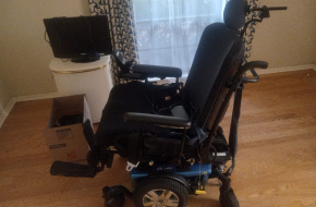 Mobility scooter for sale (barely used)